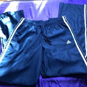 📌 adidas Trainings - Gym Lounge Pants